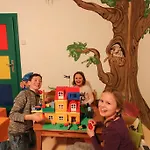 - Wirts'haus 