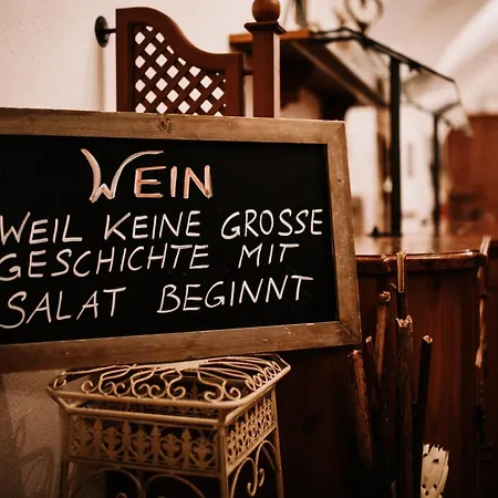 Gasthof - Wirts'haus Zum Schweizer 3*